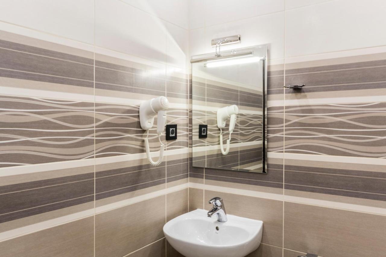 Madison Inn Suites - Wilson'S Square Βελιγράδι Δωμάτιο φωτογραφία