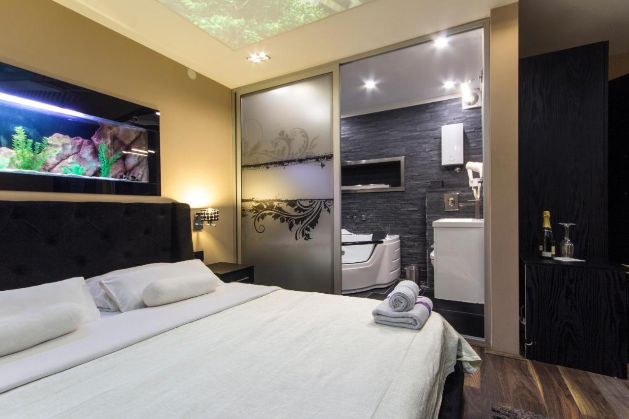 Madison Inn Suites - Wilson'S Square Βελιγράδι Εξωτερικό φωτογραφία